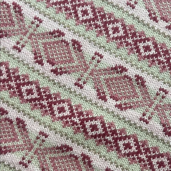 L.L. Bean Pink Patterned Crew Neck Sweater XL - Picture 3 of 6